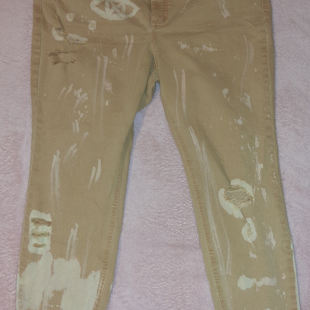 Custom DENIMS - Picture 5 of 6